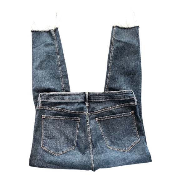 EUC Old Navy rockstar super skinny high rise distressed jeans – size 14 - Picture 7 of 8